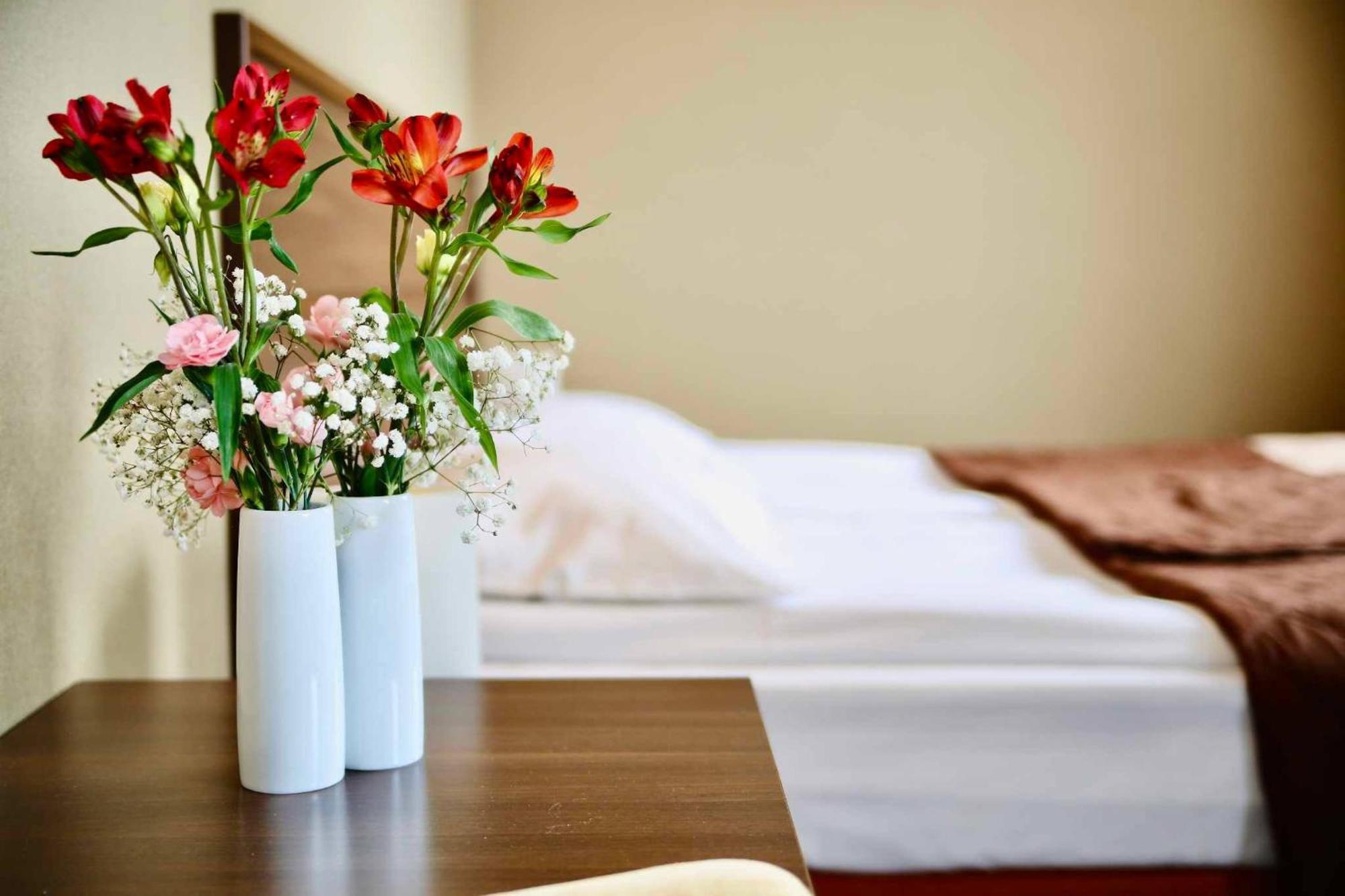 Hotel Teczowy Mlyn Kielce Dış mekan fotoğraf