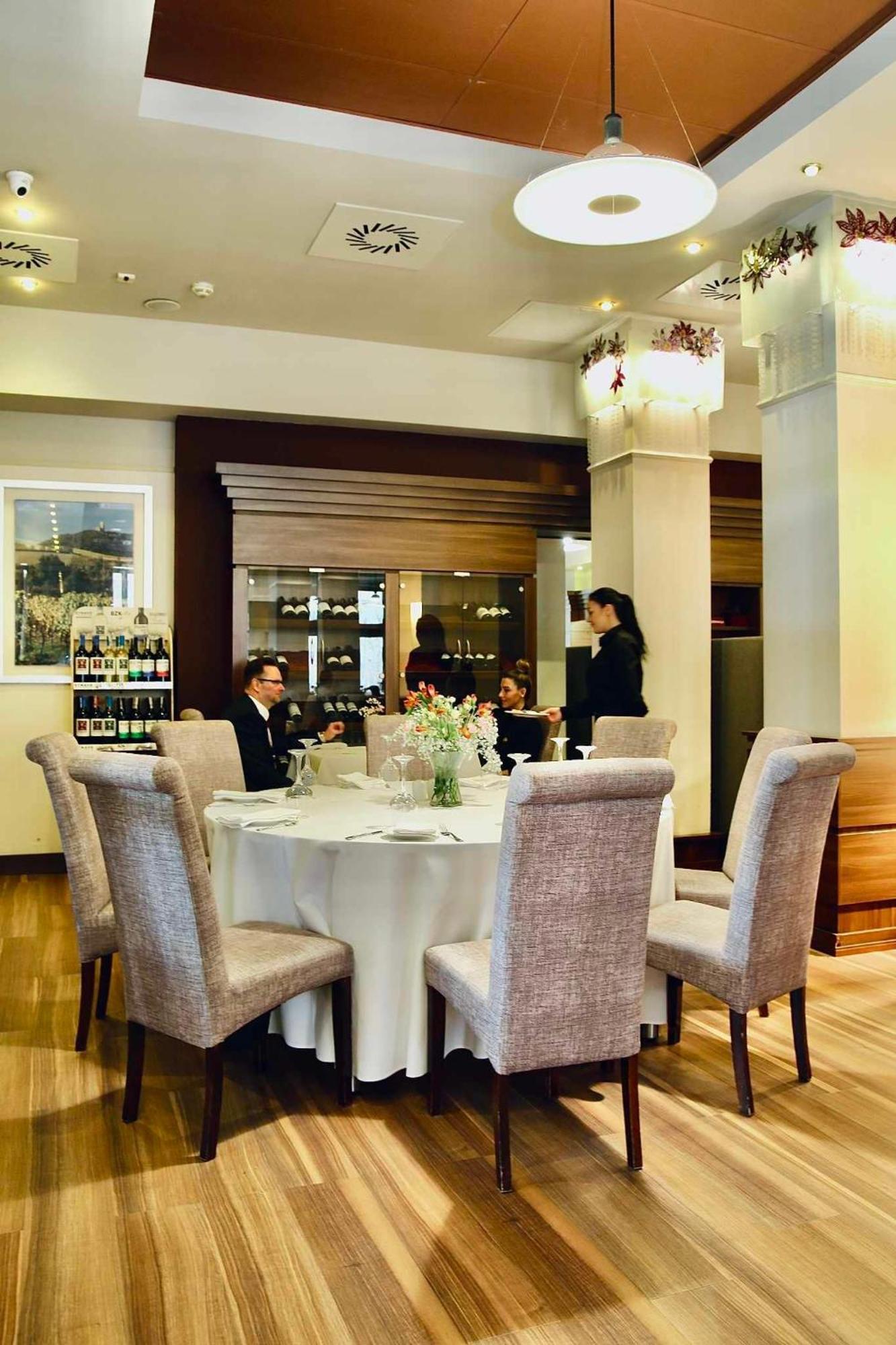 Hotel Teczowy Mlyn Kielce Dış mekan fotoğraf