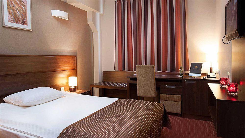 Hotel Teczowy Mlyn Kielce Dış mekan fotoğraf