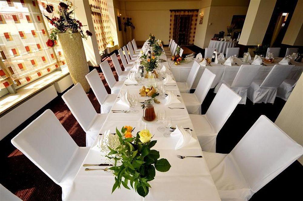 Hotel Teczowy Mlyn Kielce Dış mekan fotoğraf