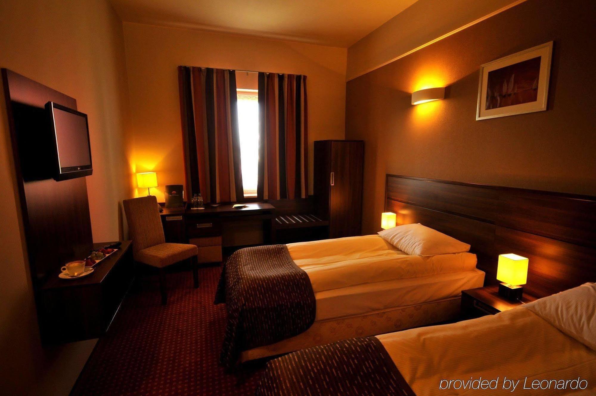 Hotel Teczowy Mlyn Kielce Dış mekan fotoğraf